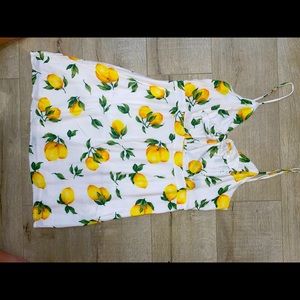 Lemon dress size large